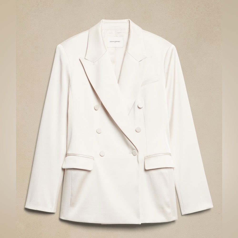 BANANA REPUBLIC SUIT